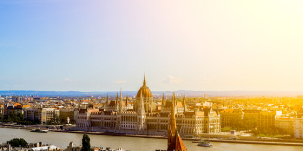 Budapest: Deluxe Last Minute Central Stay - from £109pp